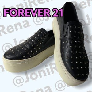 🤩 FOREVER 21 Platform STUD Slide Shoes! SZ. 7 🤩